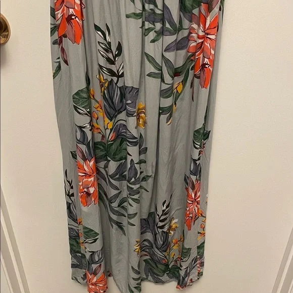 Women’s Patrons of Peace Grey & Floral Midi Dress Size Medium - Picture 5 of 8